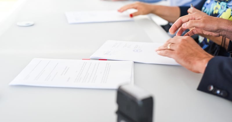 Contrat cadre code civil : ce que tout dirigeant doit savoir