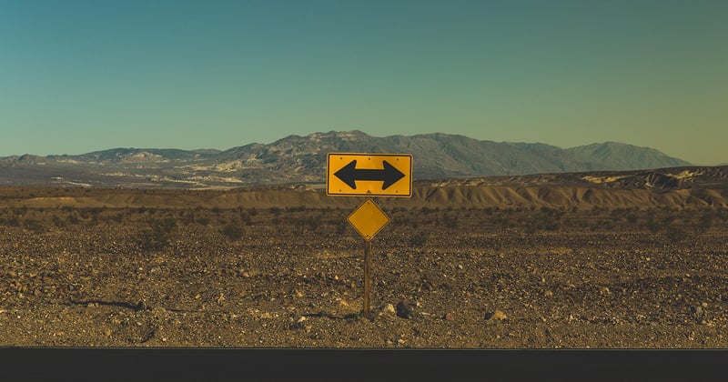 Panneau de signalisation entreprise à Nantes : le guide pour bien choisir